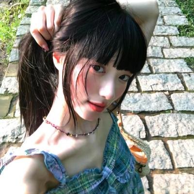 若叶女孩海报