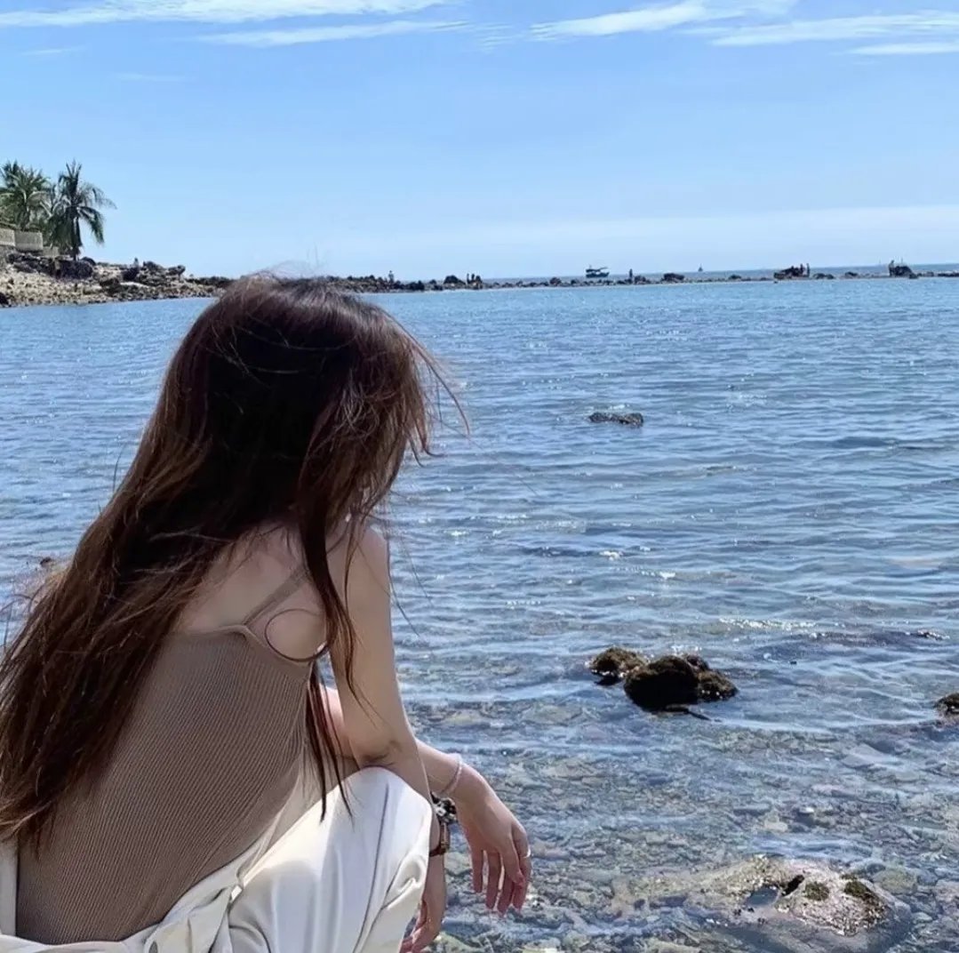 钢铁英雄海报